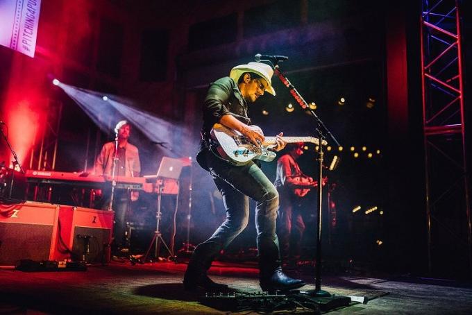 Brad Paisley at Big Sky Brewing Company Amphitheater